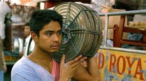 coco martin serbis|Serbis .